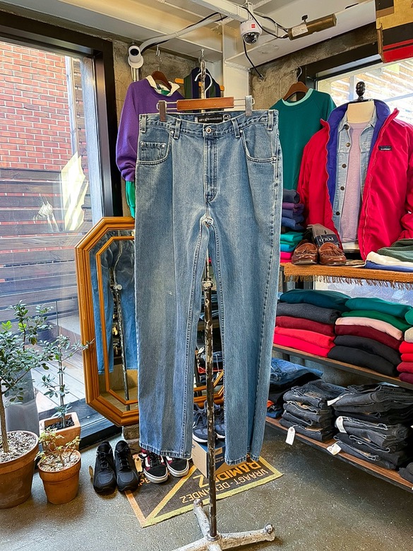 90&#039;S LEVI&#039;S SILVERTAB STRAIGHT RELAXED FIT DENIM PANTS(35)