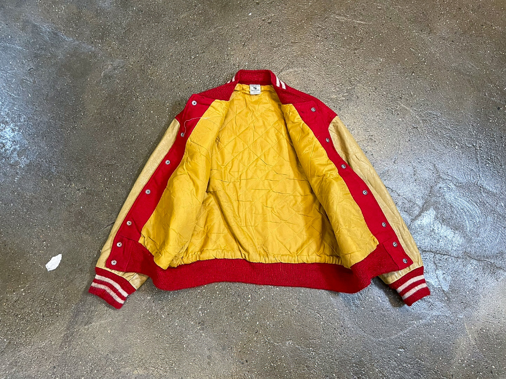 재킷 옐로우 색상 이미지-S1L15